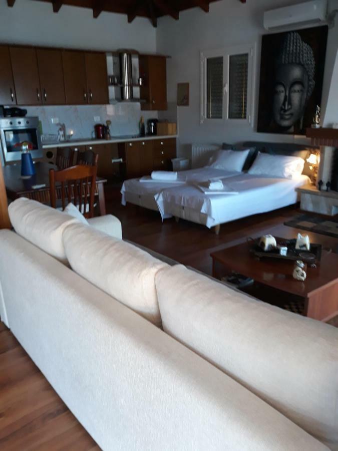 ★ Meniko'S House ★ Amazing Sea View Apartman Himara Kültér fotó